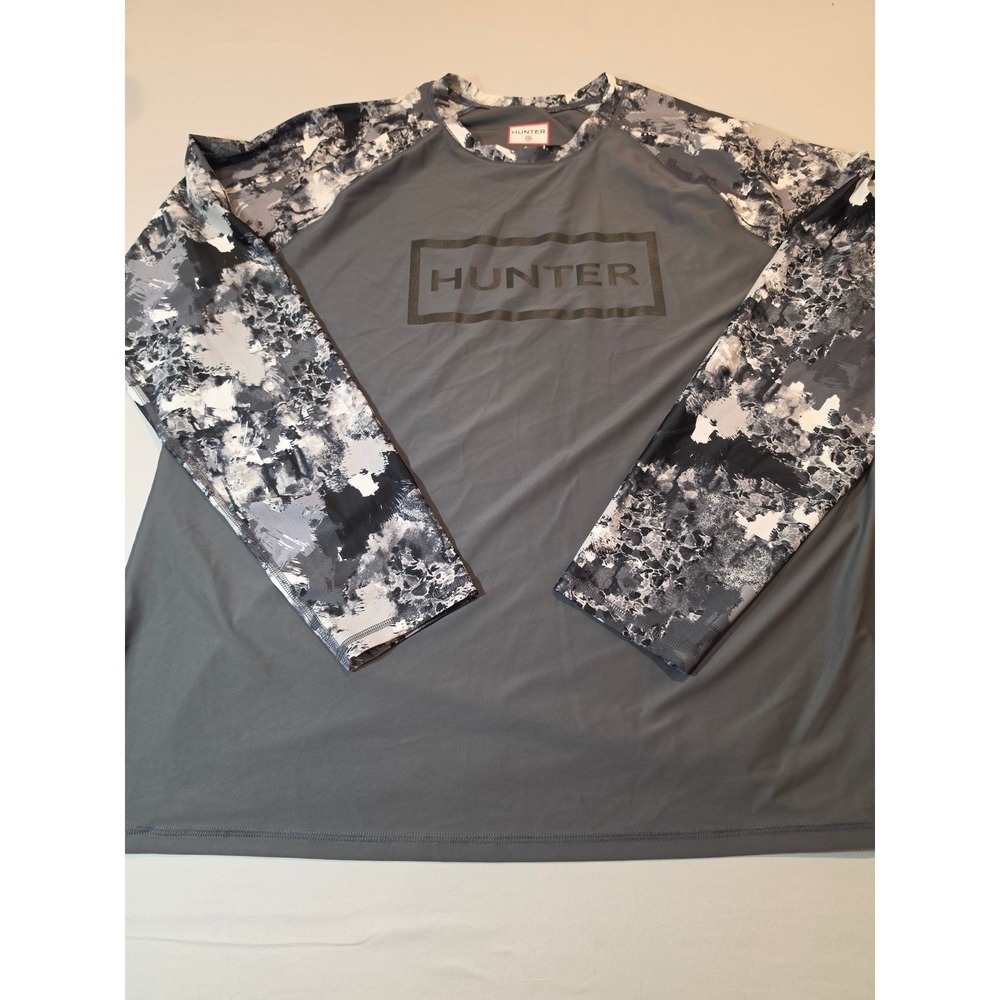 Hunter for Target Mens XXL Gray Camo Long Sleeve Rash Guard Swim Shirt Logo